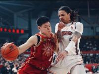 IM电竞官方入口-上海男篮客场不敌对手，重整队形备战下轮比赛