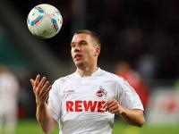 IM电竞游戏-王者归来，国王队战术完胜上海队，小贾伦关键一击定江山