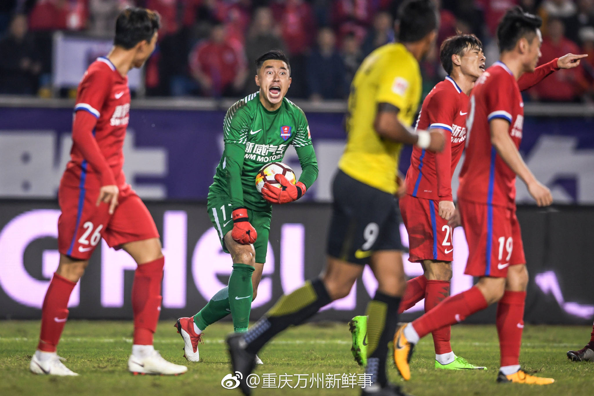 重庆斯威七场不胜，外援表现平庸无光的简单介绍