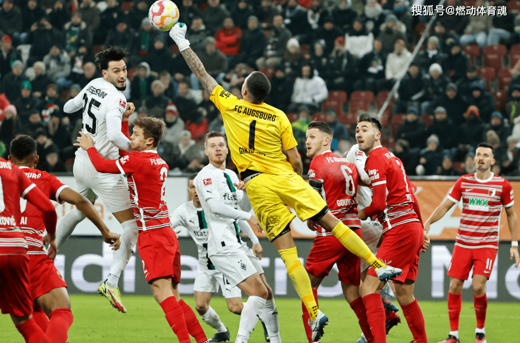 包含沃尔夫斯堡球员火力全开，轻松战胜对手的词条