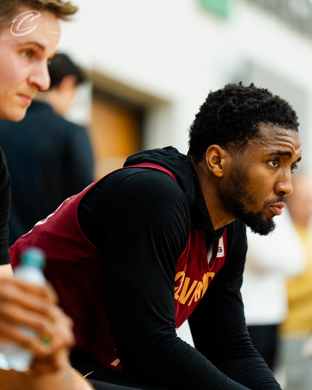 克利夫兰骑士队探讨引进国际球员政策的简单介绍