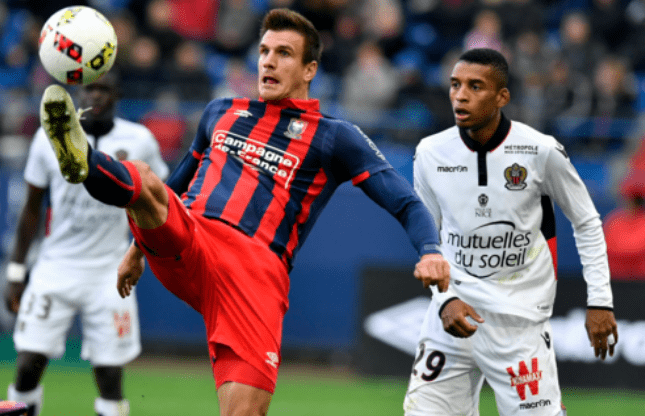 包含卡昂主场迎战马赛，争取三分的词条