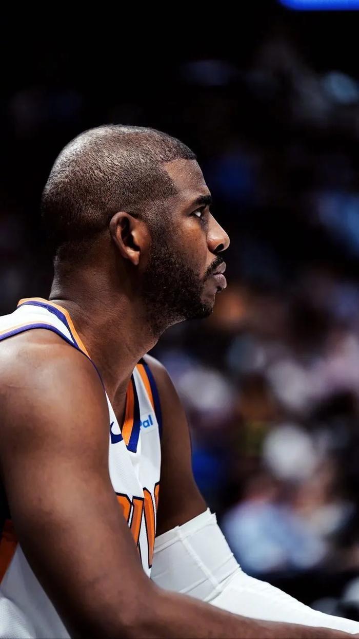 弗赖堡队主教练因伤病干扰球队战绩下滑的简单介绍