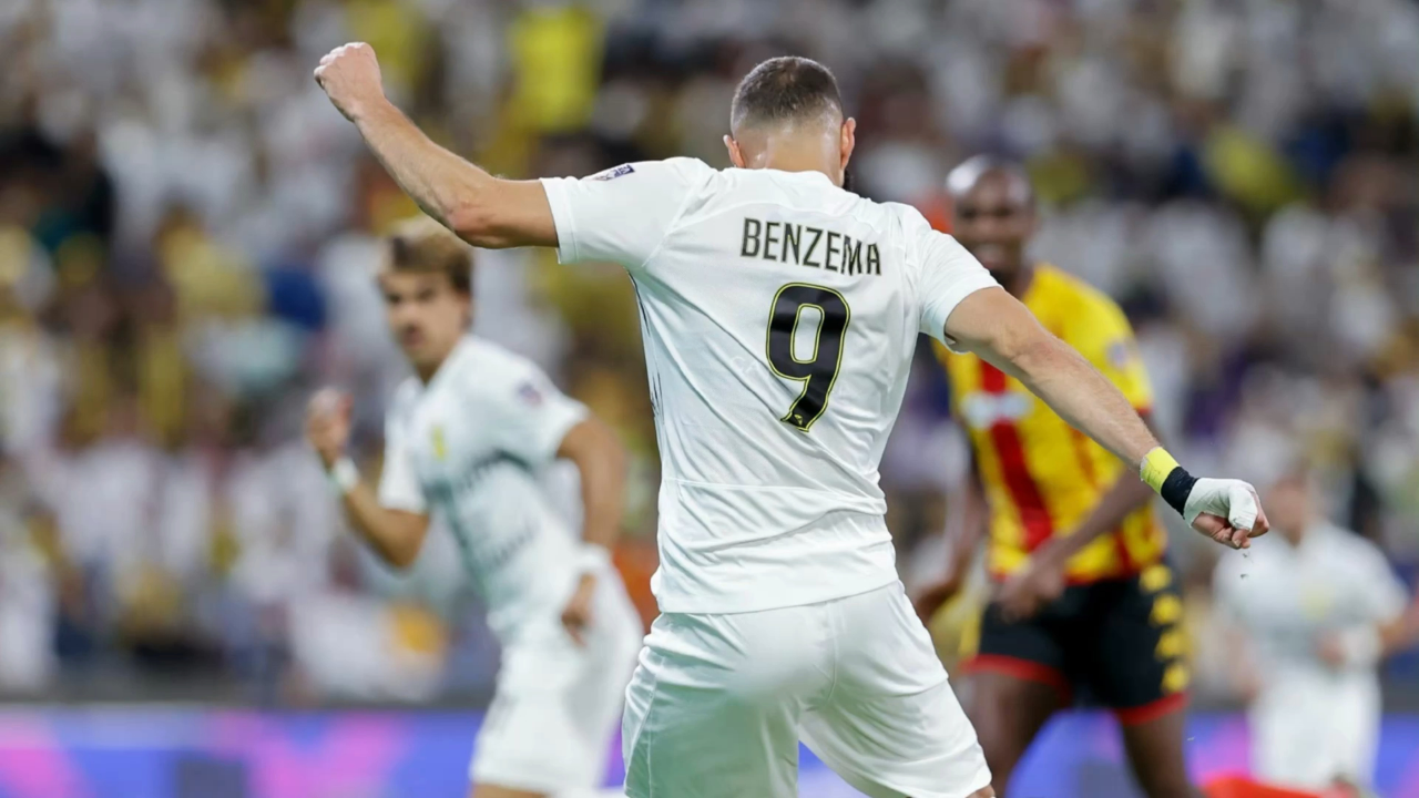 包含本泽马精准传球助攻队友破门夺胜的词条