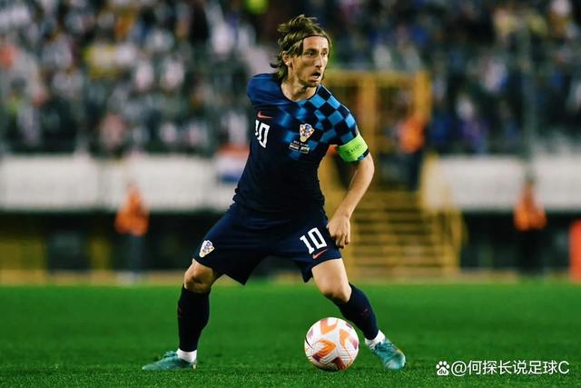 瑞士连胜两轮，实力强劲领跑积分榜