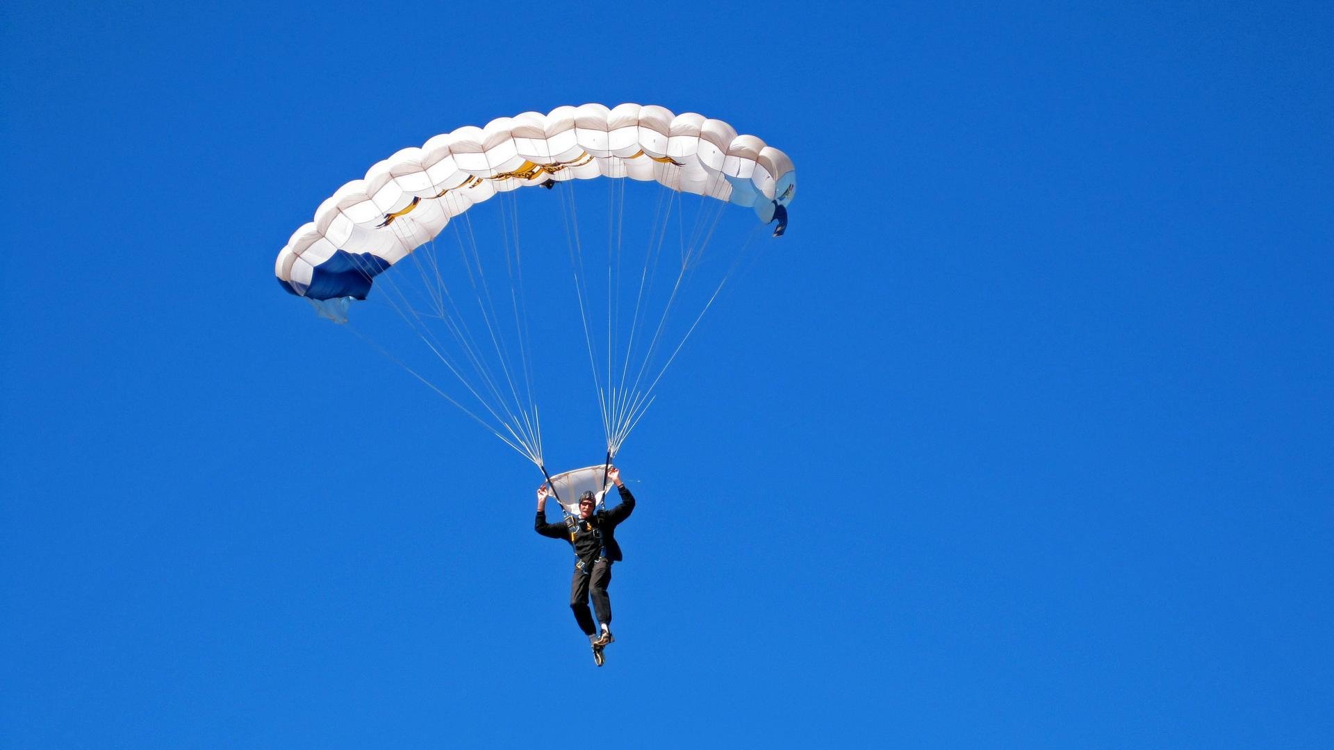 绿茵场上的双重奏，C罗一锤定音与克罗地亚铁蹄碾过奥地利